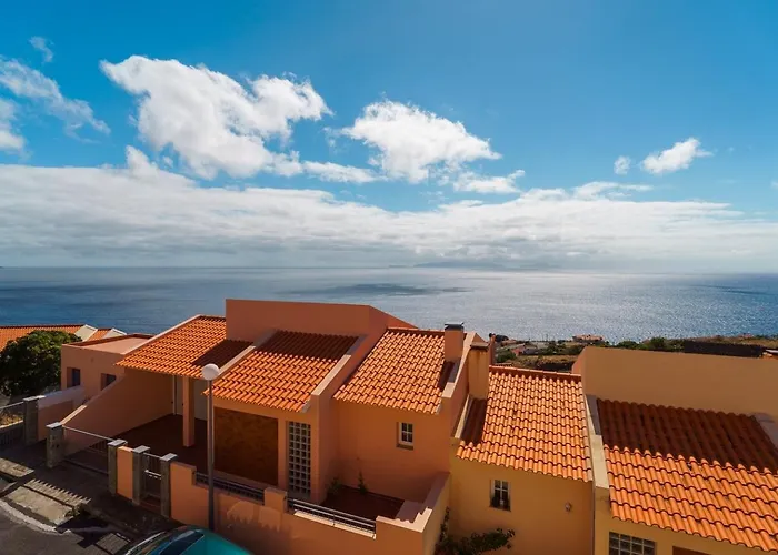 Guestready - Alluring Island Retreat 3* Santa Cruz (Madeira)